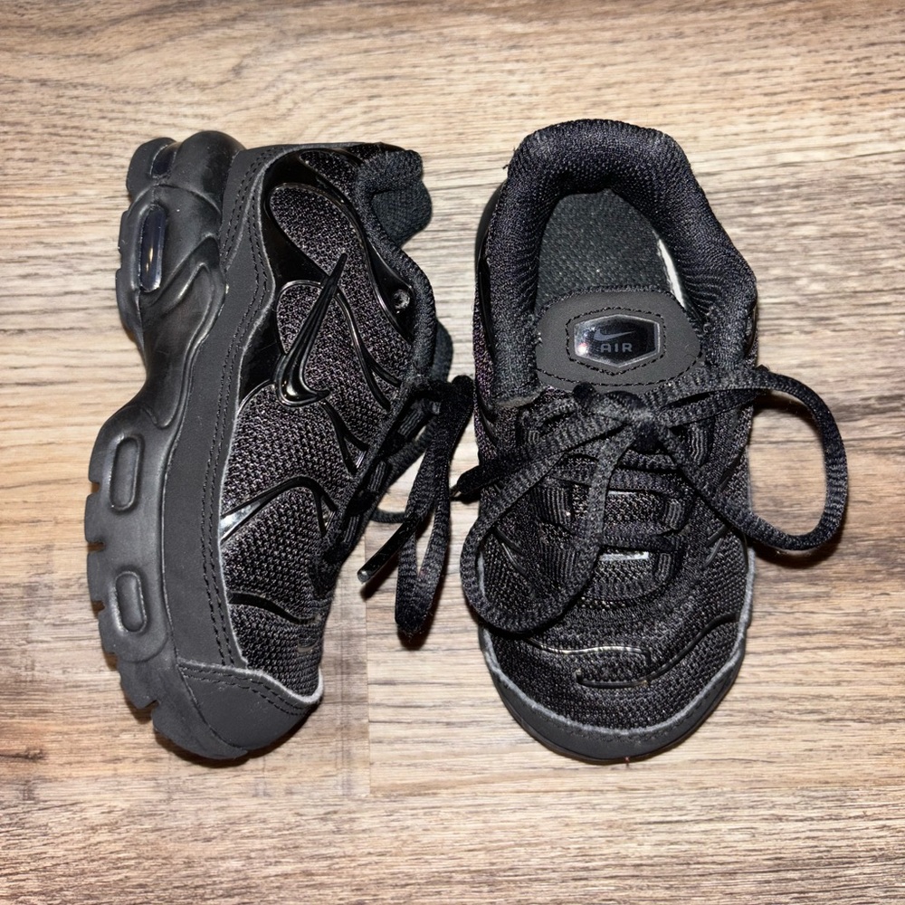 USED Baby Air Max